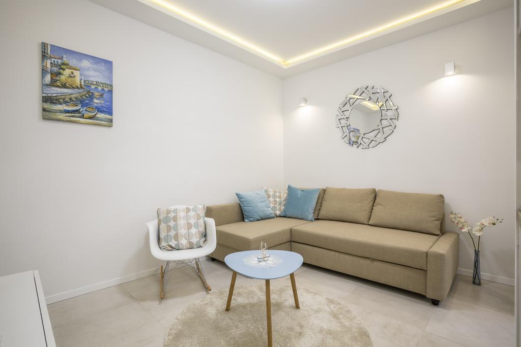 Lusea Apartments Split Exterior photo